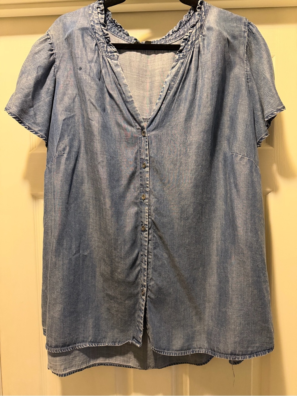 Light Blue Denim Button-Front Women's Top